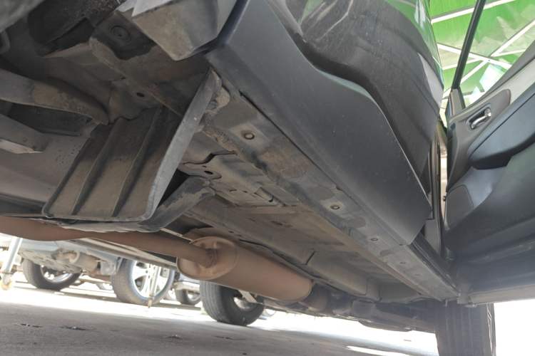 Used Nissan Murano 2017 2.5L XL Two-Wheel Drive Smart Edition Right Side Sill