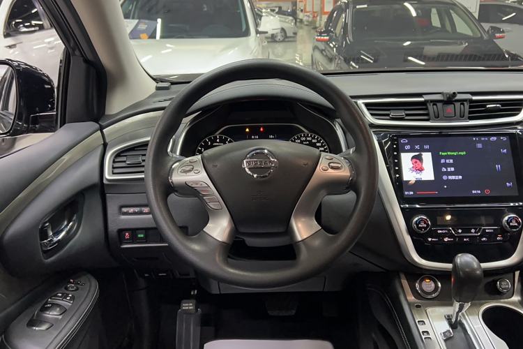 Used Nissan Murano 2017 2.5L XE Two-Wheel Drive Elite Edition Steering Wheel