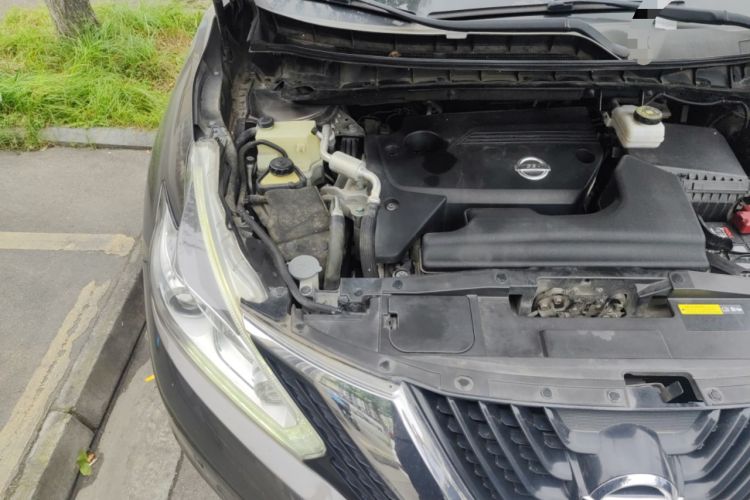Used Nissan Murano 2017 2.5L XL Two-Wheel Drive Smart Edition Engine Bay Right