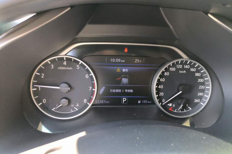 Used Nissan Murano 2017 2.5L XL Two-Wheel Drive Smart Edition Instrument Cluster