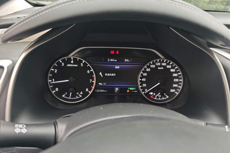 Used Nissan Murano 2017 2.5L XL Two-Wheel Drive Smart Edition Odometer Close Up