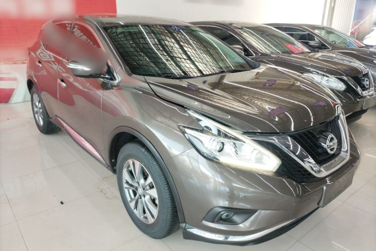 Used Nissan Murano 2017 2.5L XL Two-Wheel Drive Smart Edition Front Right 45 Deg
