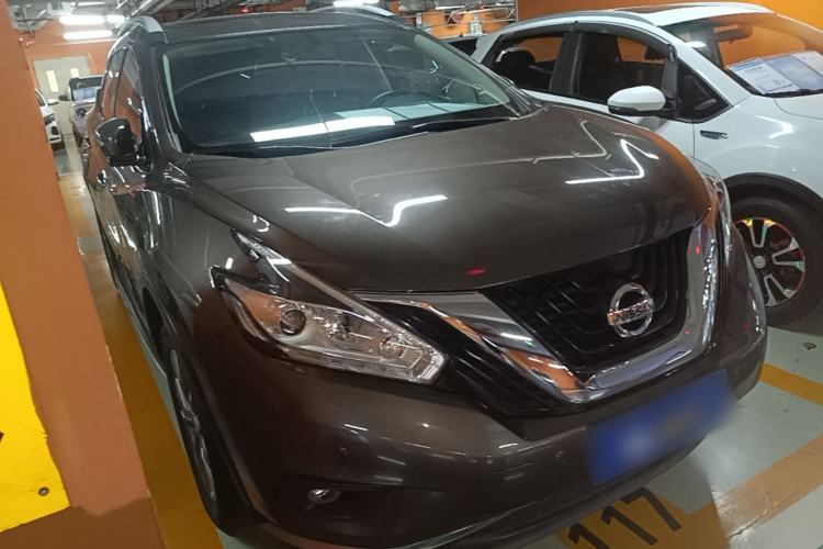 Used Nissan Murano 2017 2.5L XL Two-Wheel Drive Smart Edition Front Right 45 Deg