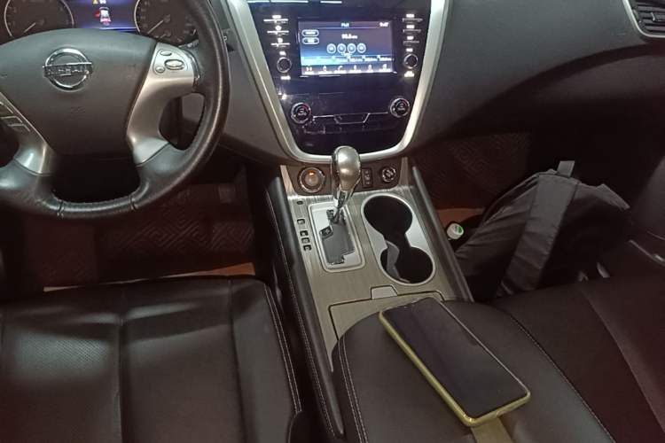 Used Nissan Murano 2017 2.5L XL Two-Wheel Drive Smart Edition Gear Lever