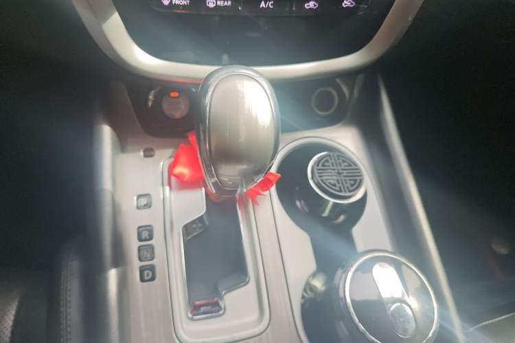 Used Nissan Murano 2017 2.5L XL Two-Wheel Drive Smart Edition Gear Lever