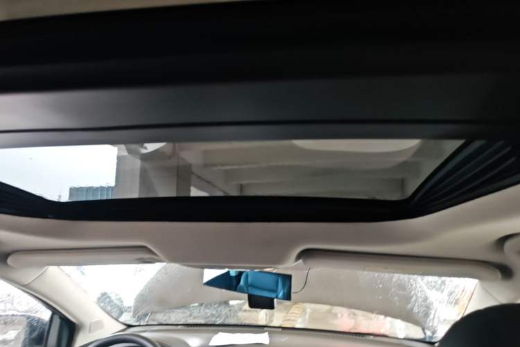 Used Nissan Murano 2017 2.5L XL Two-Wheel Drive Smart Edition Headliner