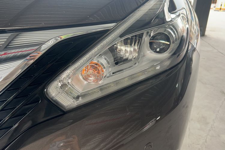 Used Nissan Murano 2017 2.5L XL Two-Wheel Drive Smart Edition Left Front Headlight