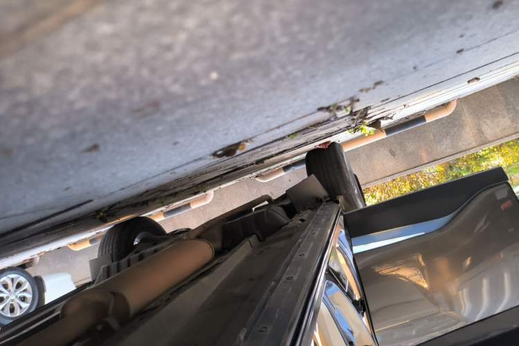 Used Nissan Murano 2017 2.5L XL Two-Wheel Drive Smart Edition Right Side Sill