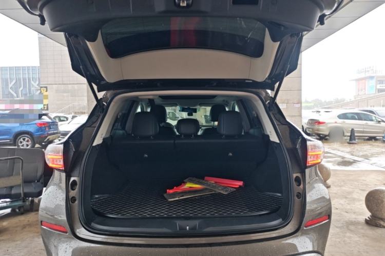 Used Nissan Murano 2017 2.5L XL Two-Wheel Drive Smart Edition Trunk