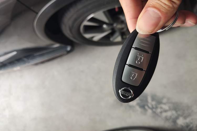 Used Nissan Murano 2017 2.5L XL Two-Wheel Drive Smart Edition Vehicle Key