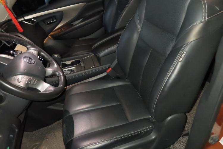 Used Nissan Murano 2017 2.5 S/C HEV XE Four-Wheel Drive Hybrid Luxury Edition Left Front Seat