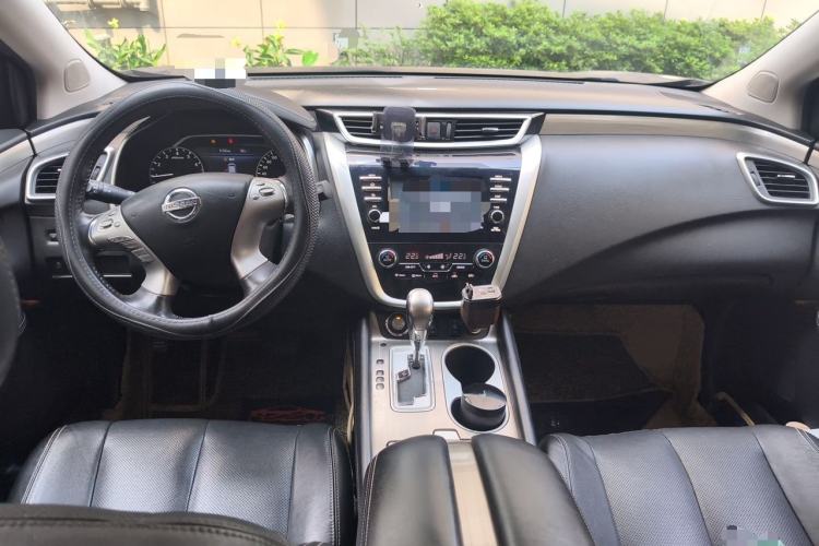 Used Nissan Murano 2017 2.5L XL Two-Wheel Drive Smart Edition Center Console