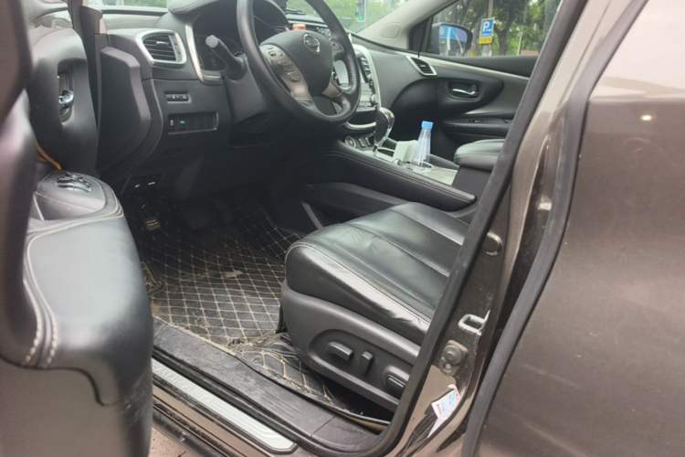 Used Nissan Murano 2017 2.5L XL Two-Wheel Drive Smart Edition Driver Seat