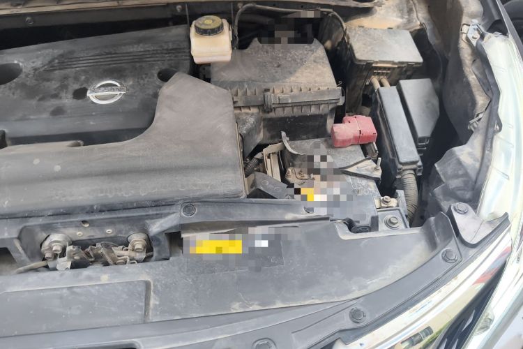 Used Nissan Murano 2017 2.5L XL Two-Wheel Drive Smart Edition Engine Bay Left