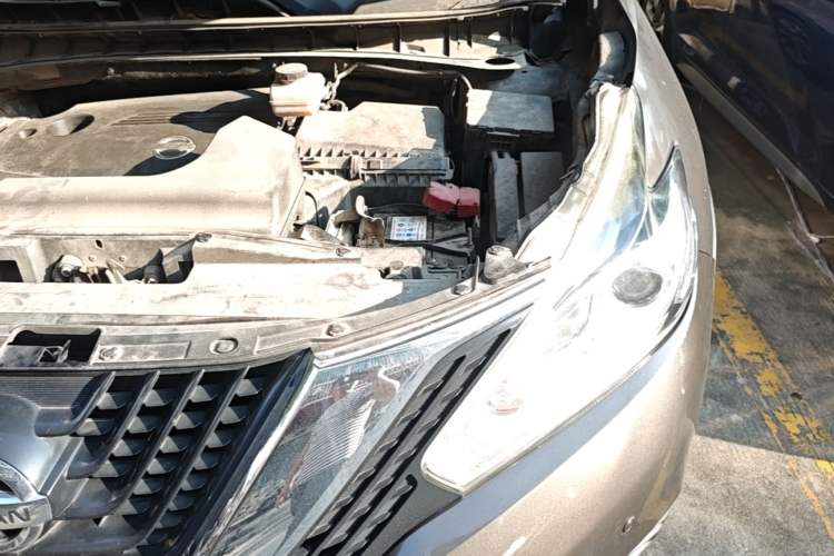 Used Nissan Murano 2017 2.5L XE Two-Wheel Drive Elite Edition Engine Bay Left