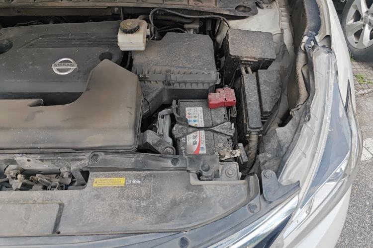 Used Nissan Murano 2017 2.5L XL Two-Wheel Drive Smart Edition Engine Bay Left