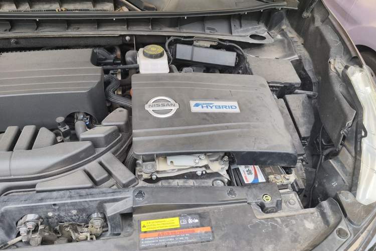 Used Nissan Murano 2017 2.5 S/C HEV XE Four-Wheel Drive Hybrid Luxury Edition Engine Bay Left