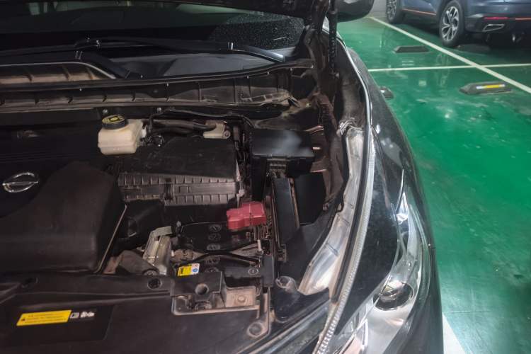 Used Nissan Murano 2017 2.5L XL Two-Wheel Drive Smart Edition Engine Bay Left