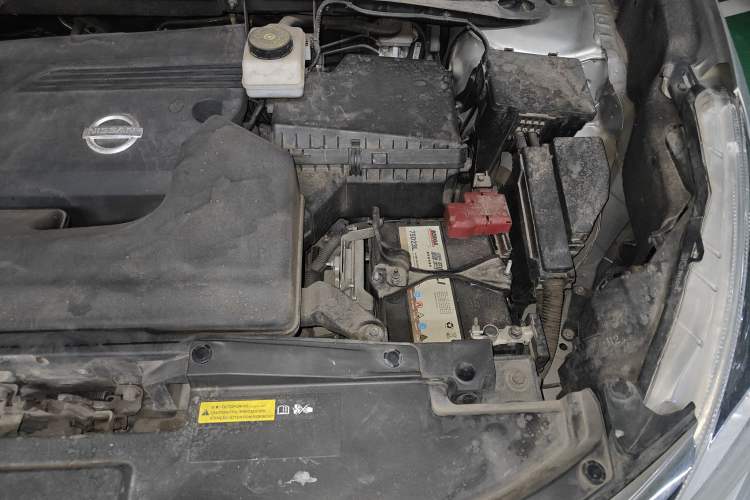 Used Nissan Murano 2017 2.5L XL Two-Wheel Drive Smart Edition Engine Bay Left