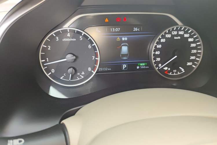 Used Nissan Murano 2017 2.5L XL NAVI Plus Two-Wheel Drive Smart Edition Odometer Close Up