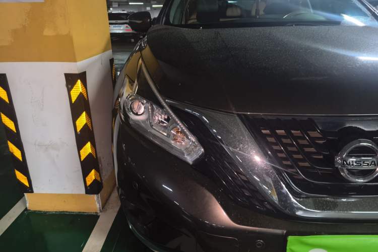 Used Nissan Murano 2017 2.5L XL Two-Wheel Drive Smart Edition Right Front Headlight