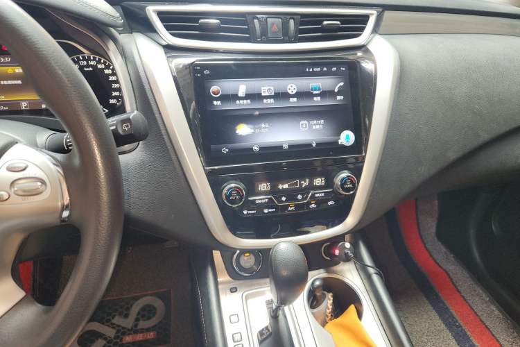 Used Nissan Murano 2017 2.5L XE Two-Wheel Drive Elite Edition Audio And AC Panel