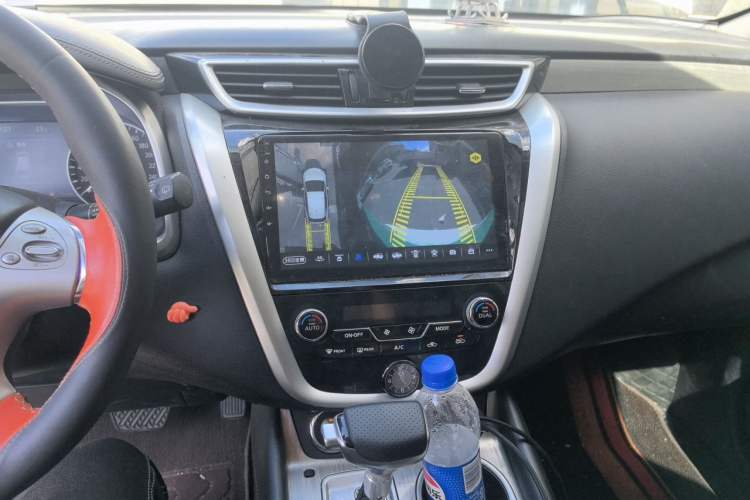 Used Nissan Murano 2017 2.5 S/C HEV XE Four-Wheel Drive Hybrid Luxury Edition Audio And AC Panel