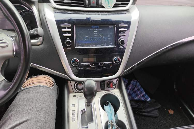 Used Nissan Murano 2017 2.5L XL Two-Wheel Drive Smart Edition Audio And AC Panel