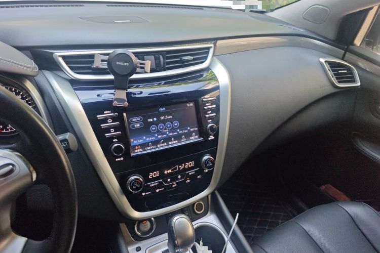 Used Nissan Murano 2017 2.5L XL Two-Wheel Drive Smart Edition Audio And AC Panel