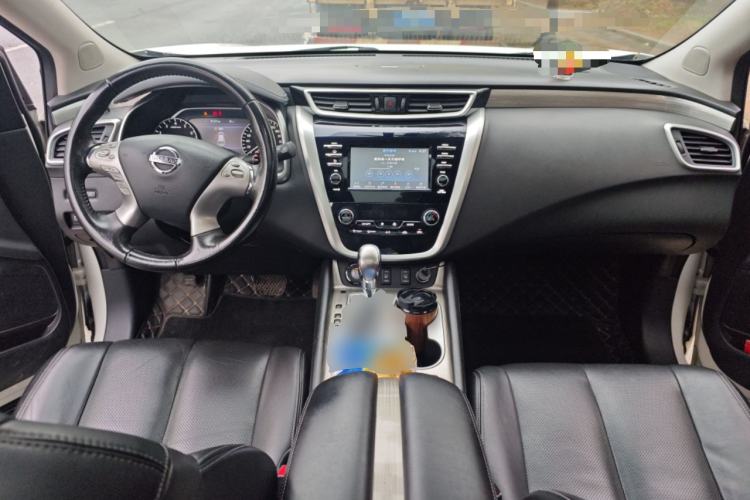 Used Nissan Murano 2017 2.5L XL Two-Wheel Drive Smart Edition Center Console