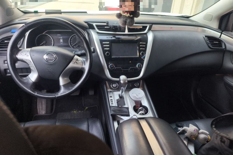 Used Nissan Murano 2017 2.5L XL Two-Wheel Drive Smart Edition Center Console