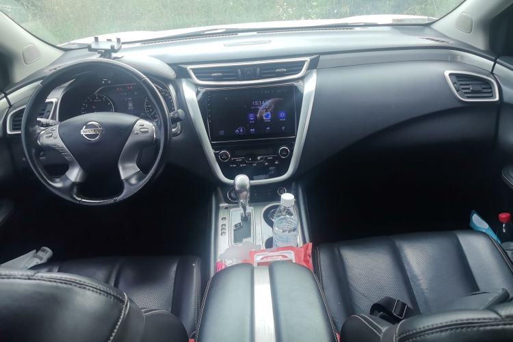 Used Nissan Murano 2017 2.5L XL Two-Wheel Drive Smart Edition Center Console