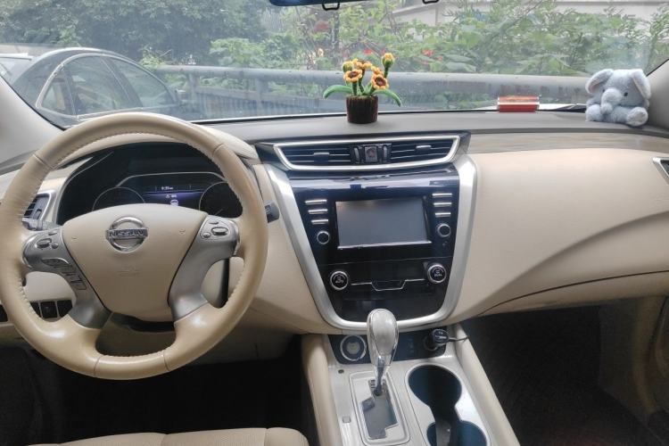 Used Nissan Murano 2017 2.5 S/C HEV XE Four-Wheel Drive Hybrid Luxury Edition Center Console