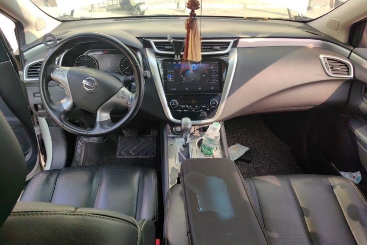 Used Nissan Murano 2017 2.5L XL Two-Wheel Drive Smart Edition Center Console