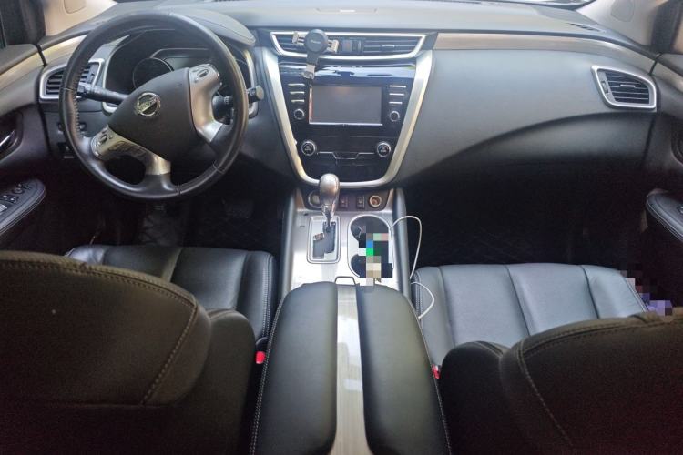 Used Nissan Murano 2017 2.5L XL Two-Wheel Drive Smart Edition Center Console