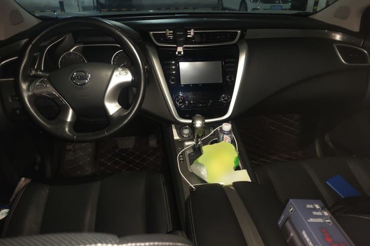 Used Nissan Murano 2017 2.5L XL Two-Wheel Drive Smart Edition Center Console