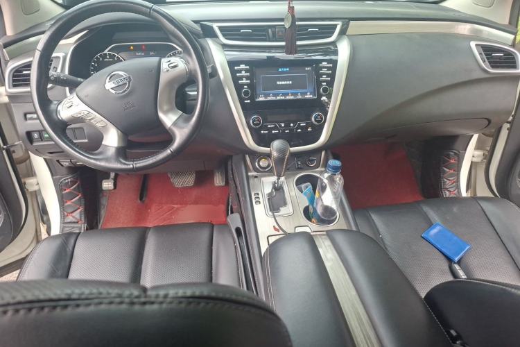 Used Nissan Murano 2017 2.5L XL Two-Wheel Drive Smart Edition Center Console