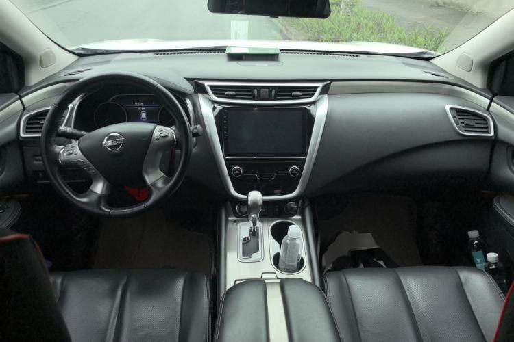 Used Nissan Murano 2017 2.5L XL Two-Wheel Drive Smart Edition Center Console