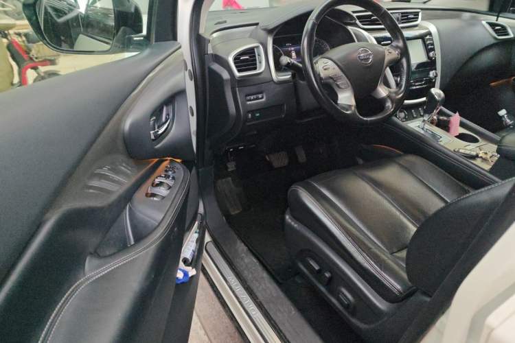 Used Nissan Murano 2017 2.5L XL Two-Wheel Drive Smart Edition Driver Seat