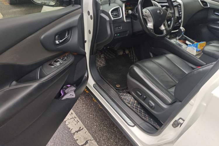 Used Nissan Murano 2017 2.5L XL Two-Wheel Drive Smart Edition Driver Seat