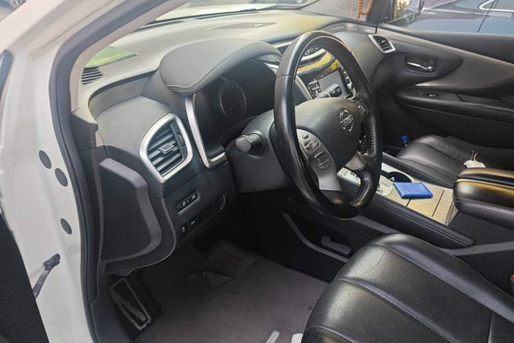 Used Nissan Murano 2017 2.5L XL Two-Wheel Drive Smart Edition Driver Seat