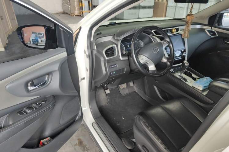 Used Nissan Murano 2017 2.5L XL Two-Wheel Drive Smart Edition Driver Seat