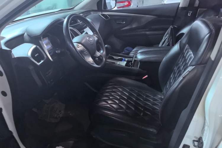 Used Nissan Murano 2017 2.5L XE Two-Wheel Drive Elite Edition Driver Seat