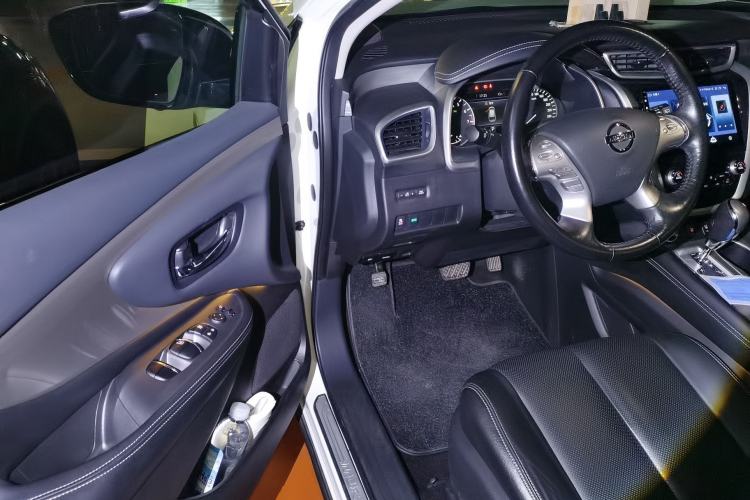 Used Nissan Murano 2017 2.5L XL Two-Wheel Drive Smart Edition Driver Seat