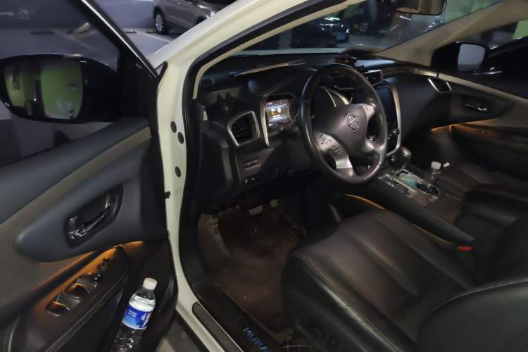 Used Nissan Murano 2017 2.5L XL Two-Wheel Drive Smart Edition Driver Seat