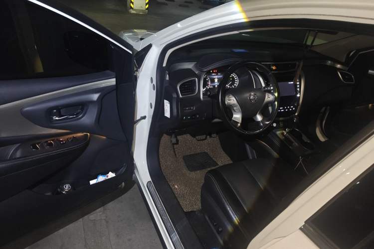 Used Nissan Murano 2017 2.5 S/C HEV XE Four-Wheel Drive Hybrid Luxury Edition Driver Seat