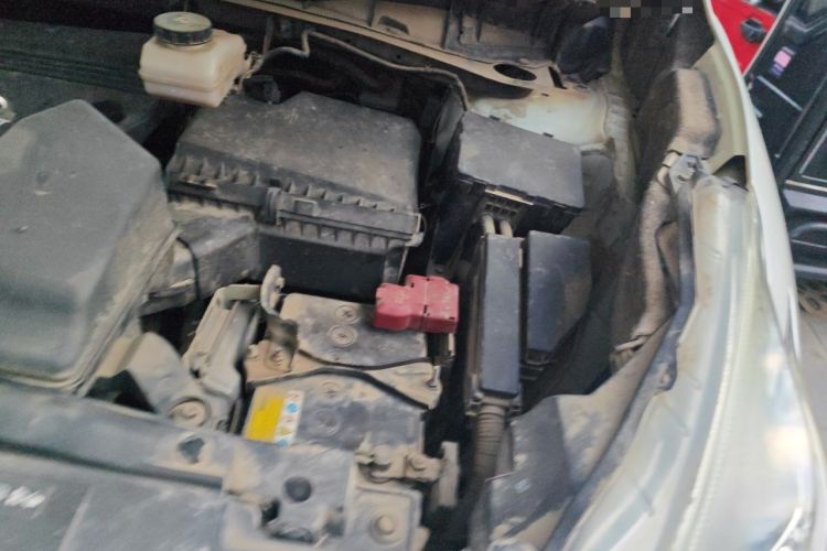 Used Nissan Murano 2017 2.5L XL Two-Wheel Drive Smart Edition Engine Bay Left