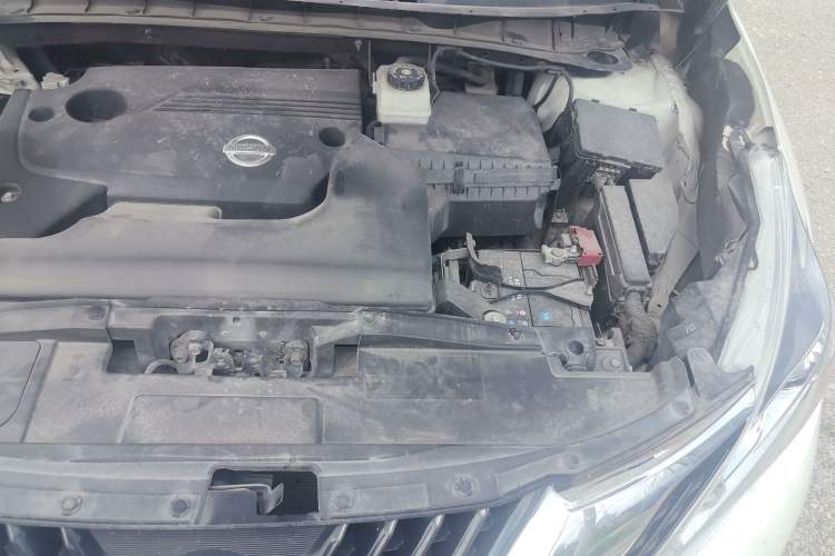 Used Nissan Murano 2017 2.5L XL Two-Wheel Drive Smart Edition Engine Bay Left