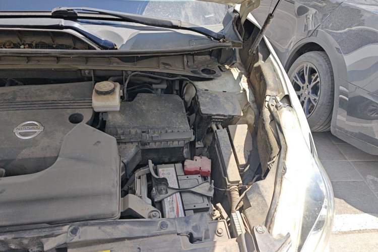 Used Nissan Murano 2017 2.5L XL Two-Wheel Drive Smart Edition Engine Bay Left