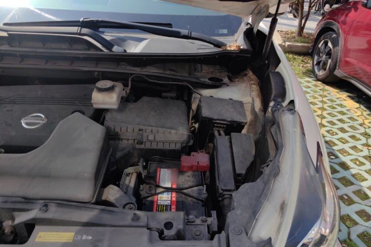 Used Nissan Murano 2017 2.5L XL Two-Wheel Drive Smart Edition Engine Bay Left